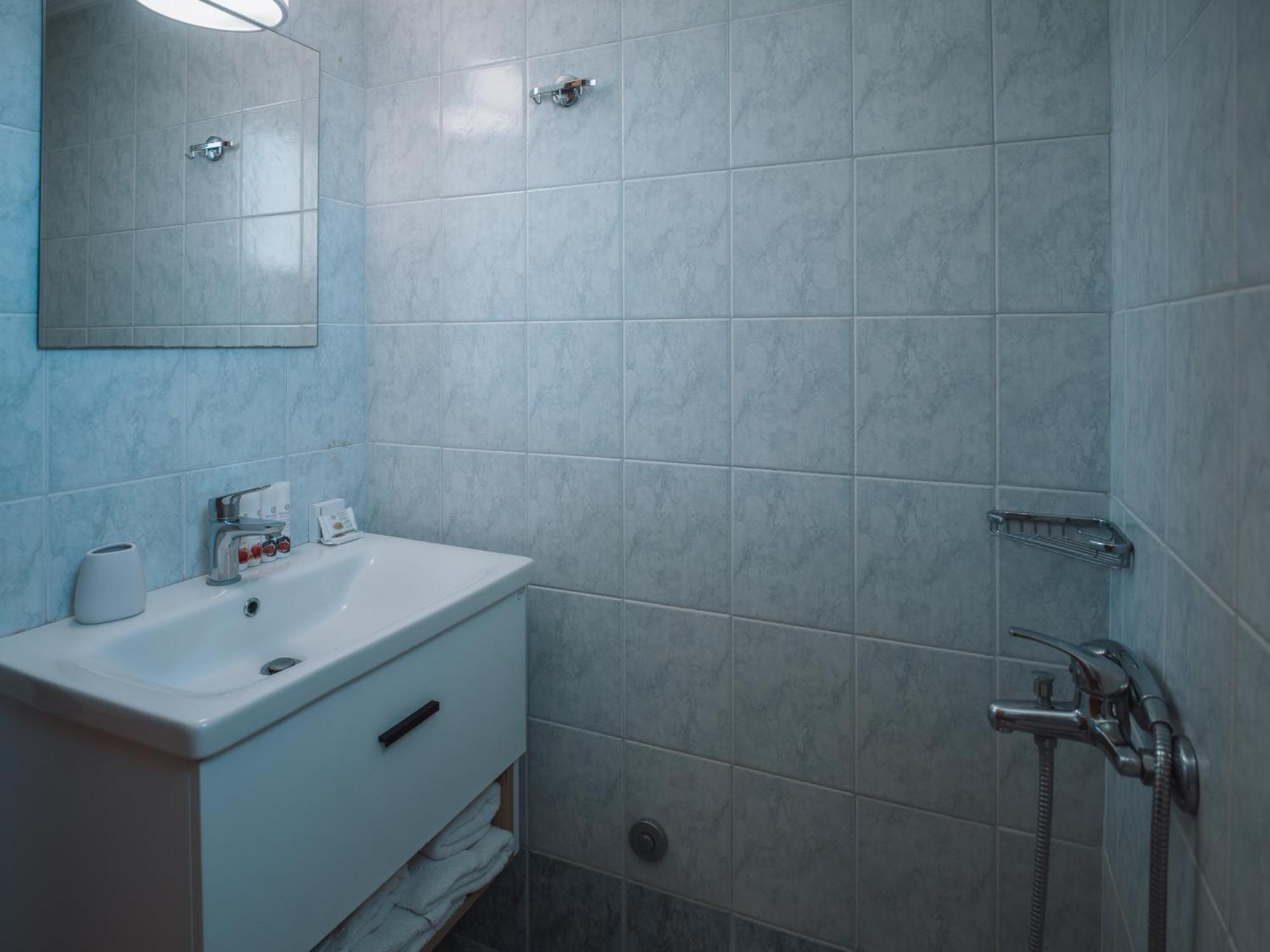 Giosifaki Otel Vári Dış mekan fotoğraf