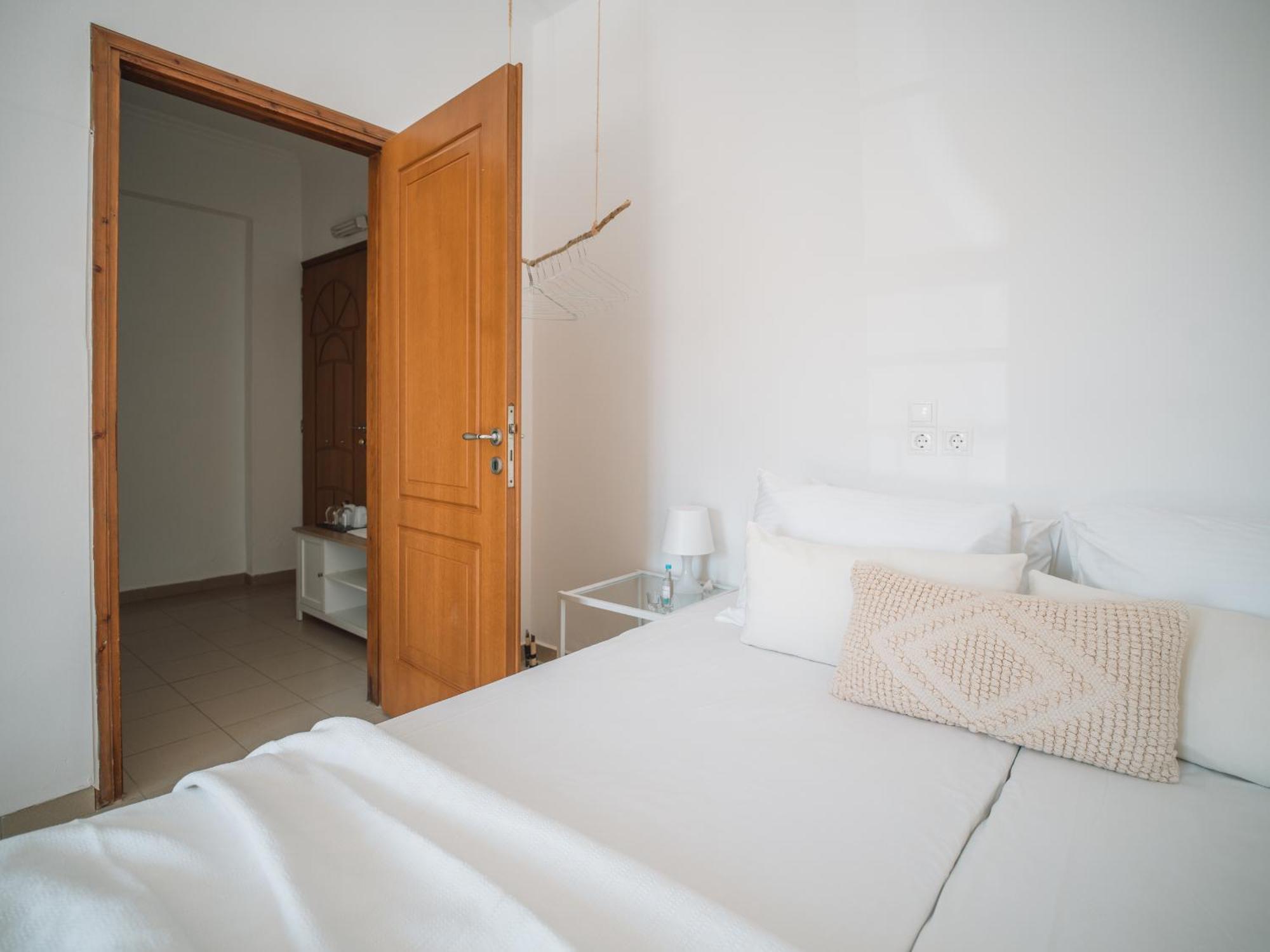 Giosifaki Otel Vári Dış mekan fotoğraf